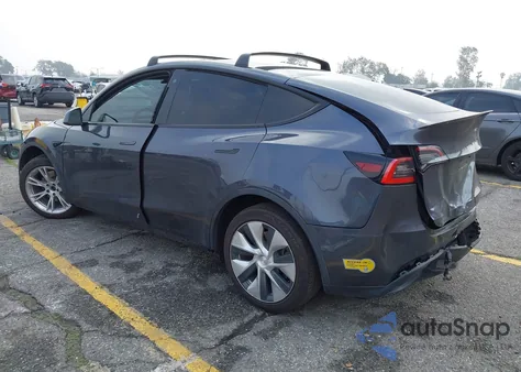 2021 Tesla Model Y Long Range Dual Motor All-Wheel Drive from USA, damaged, VIN 5YJYGDEE2MF082217